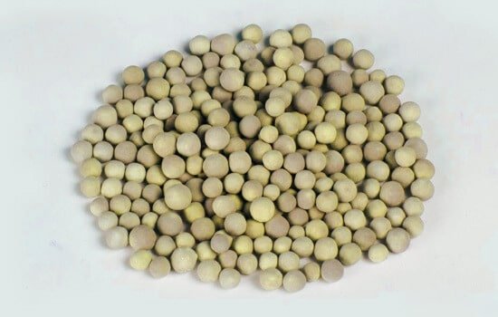 Nickel based hydrodesulphurisation catalysts